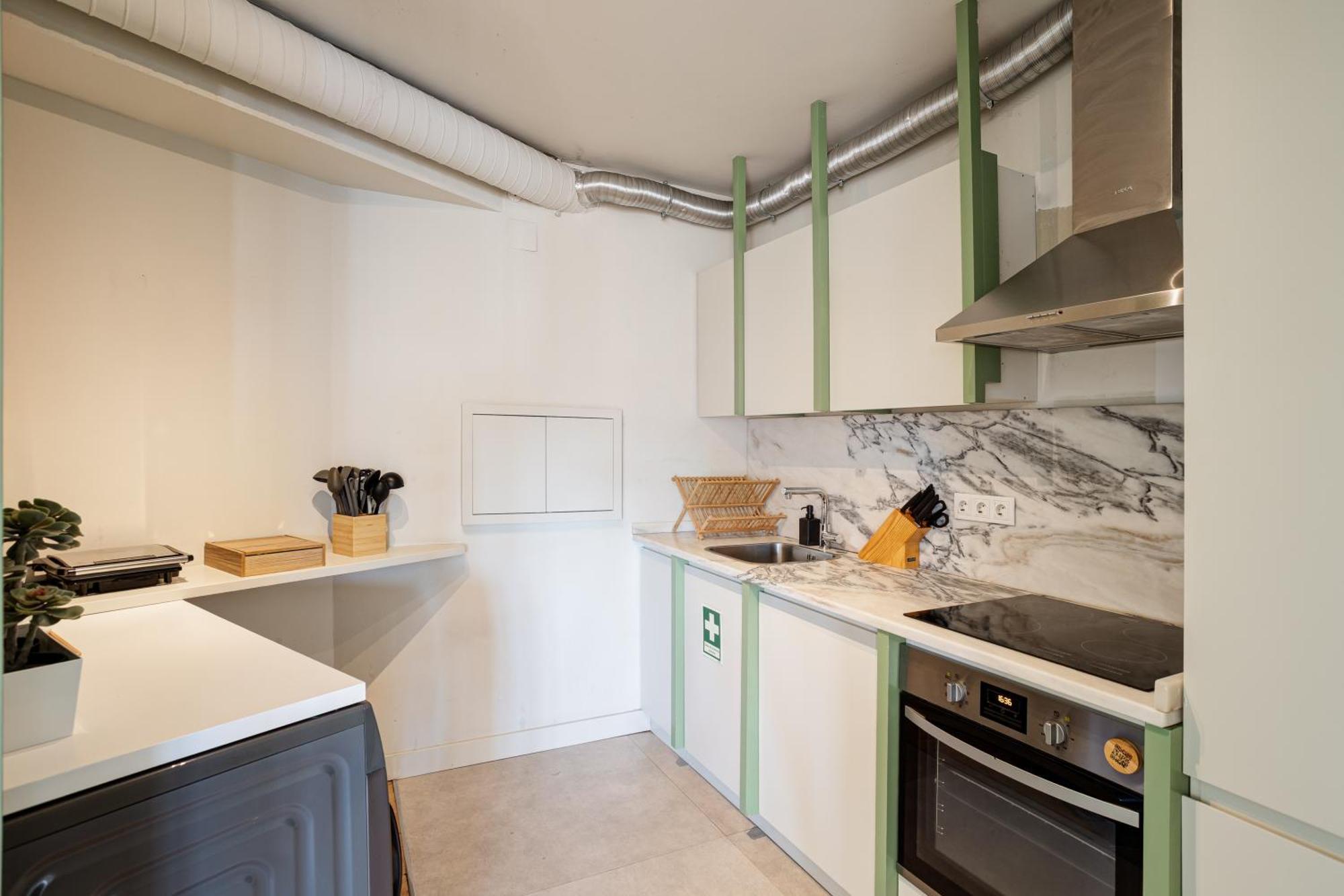 Out Marques Guest house Lisbon