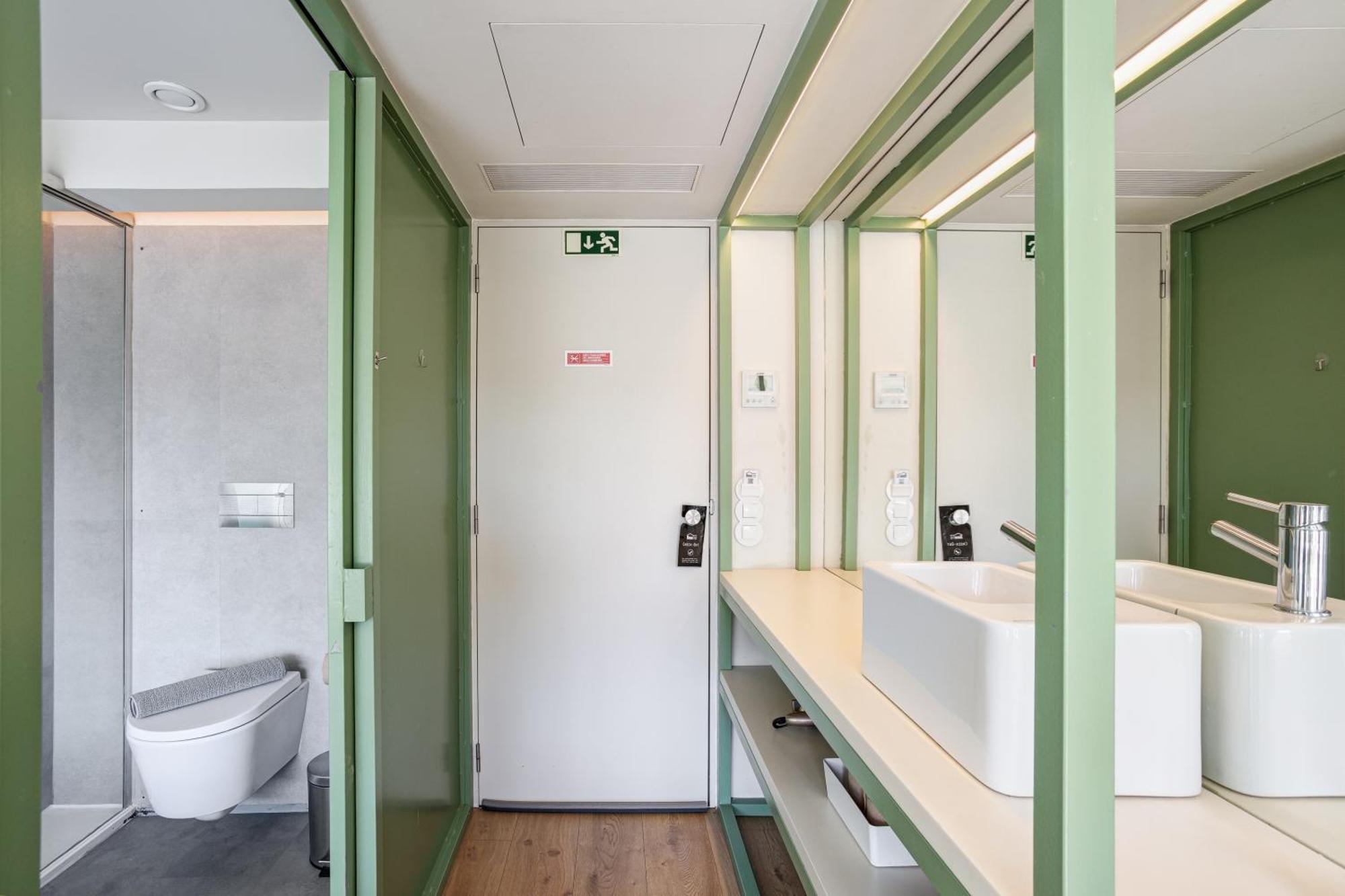 Guest house Out Marques Lisbon